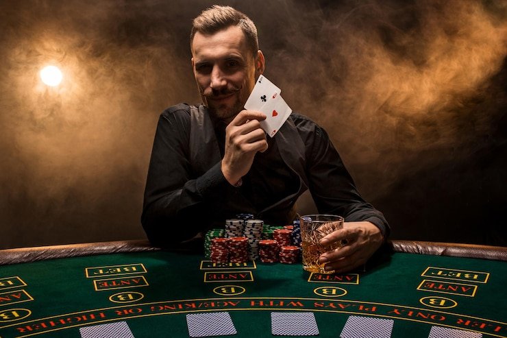 Studio Pretty Gaming dengan dealer dan meja permainan bercamera multi-angle